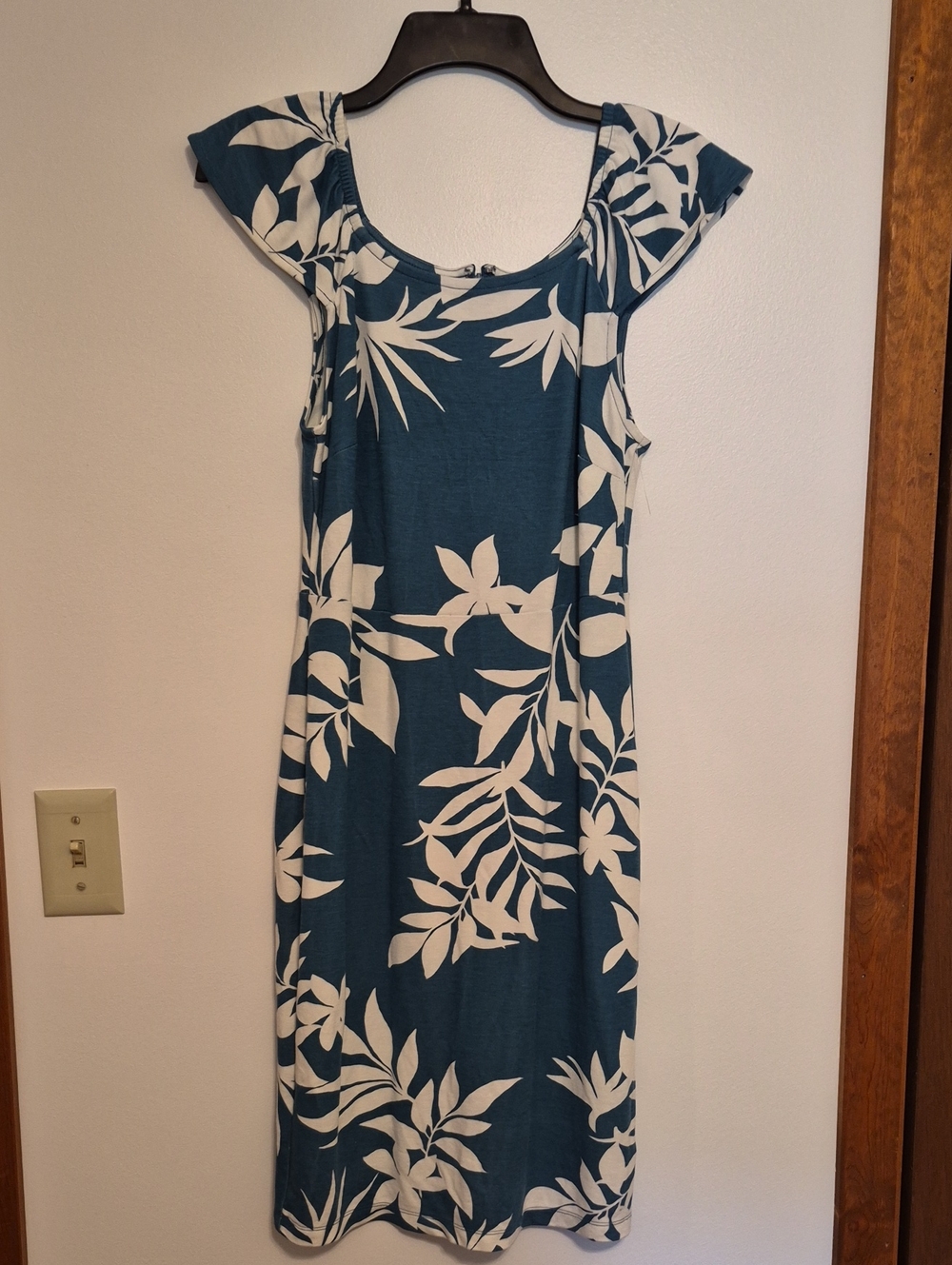 Old Navy Teal and White Floral Midi Dress SZ S